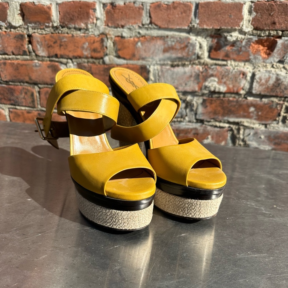 Yves Saint Laurent Flirty 105 Platform Peep Toe Heels -Size 38 1/2